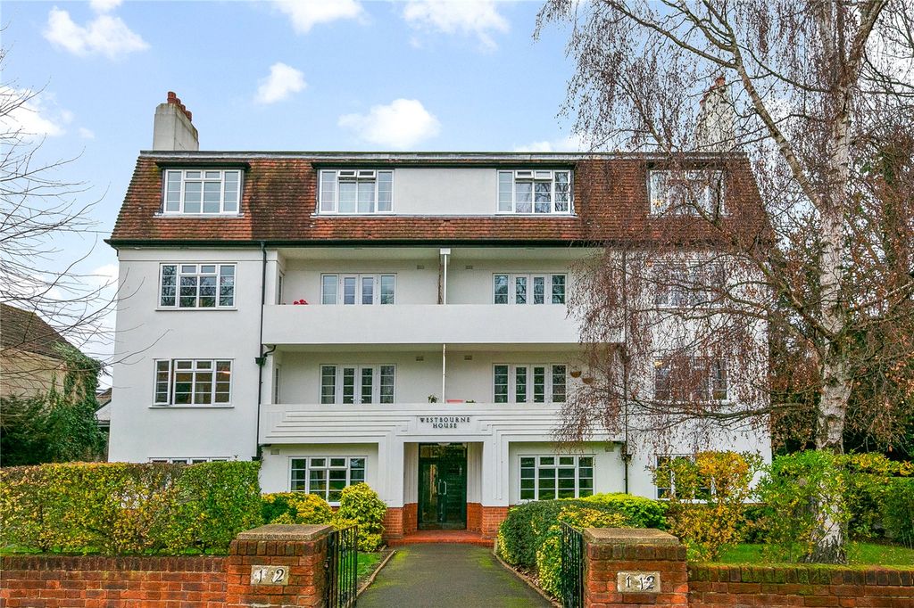 Property photo 2 of 14 Picture No. 17