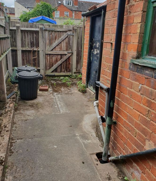 Property photo 2 of 5