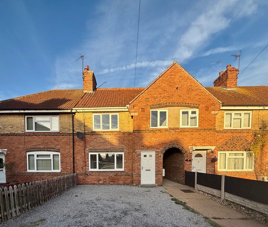 Property photo 1 of 18 Front