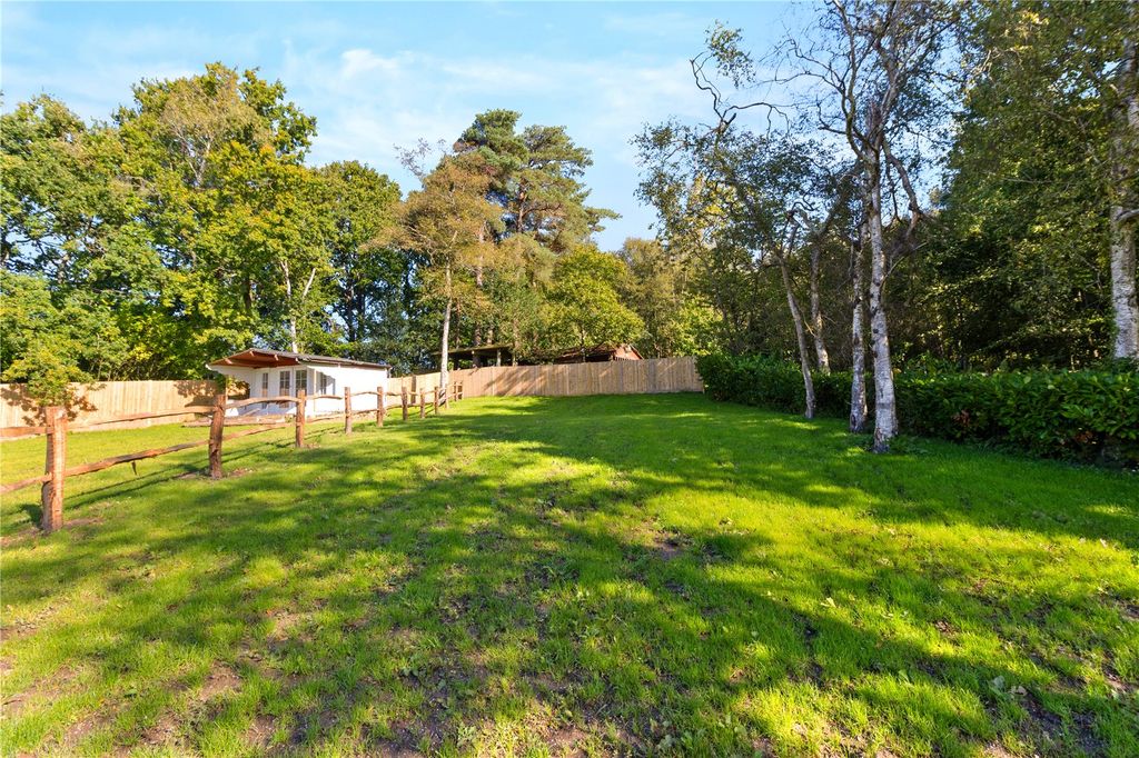 Property photo 2 of 31 Picture No. 47