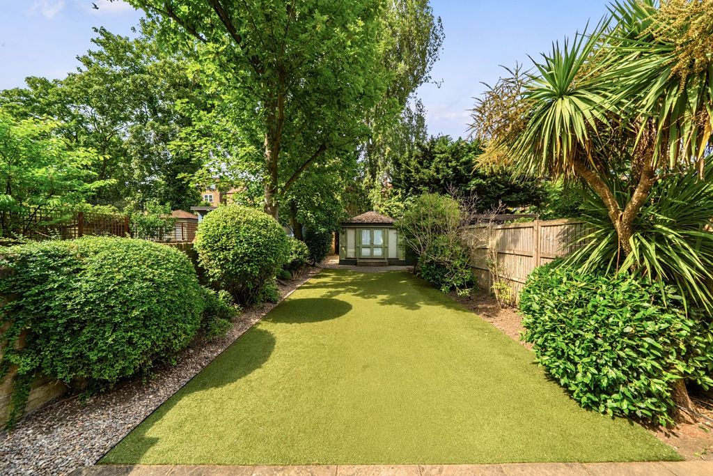 Property photo 3 of 18 Picture No. 09
