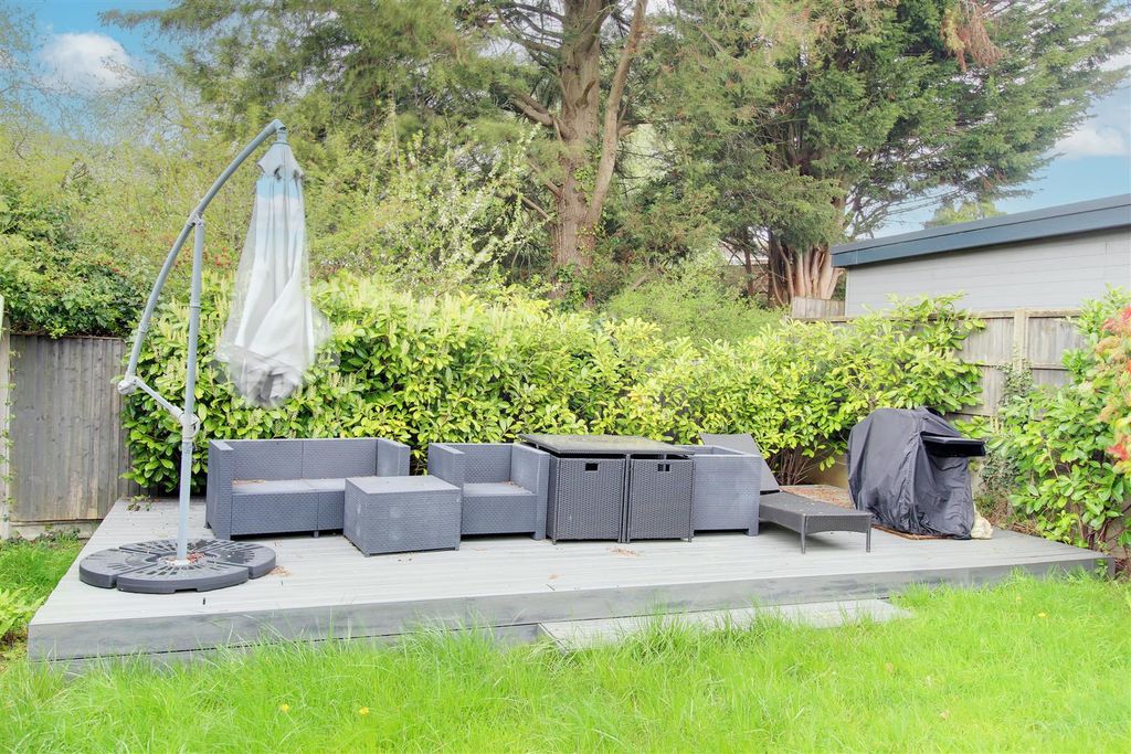 Property photo 2 of 11 Img_5221-Img_5223.Jpg