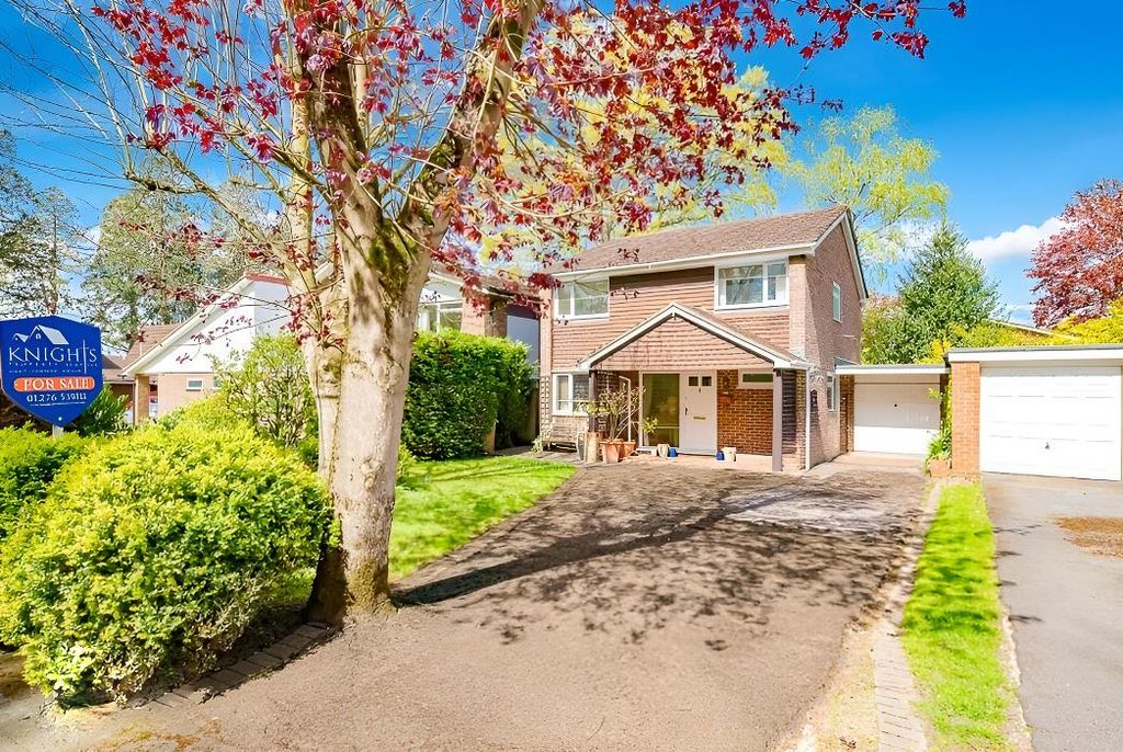 Property photo 1 of 25 1305_Outfrontimage5236.Jpg