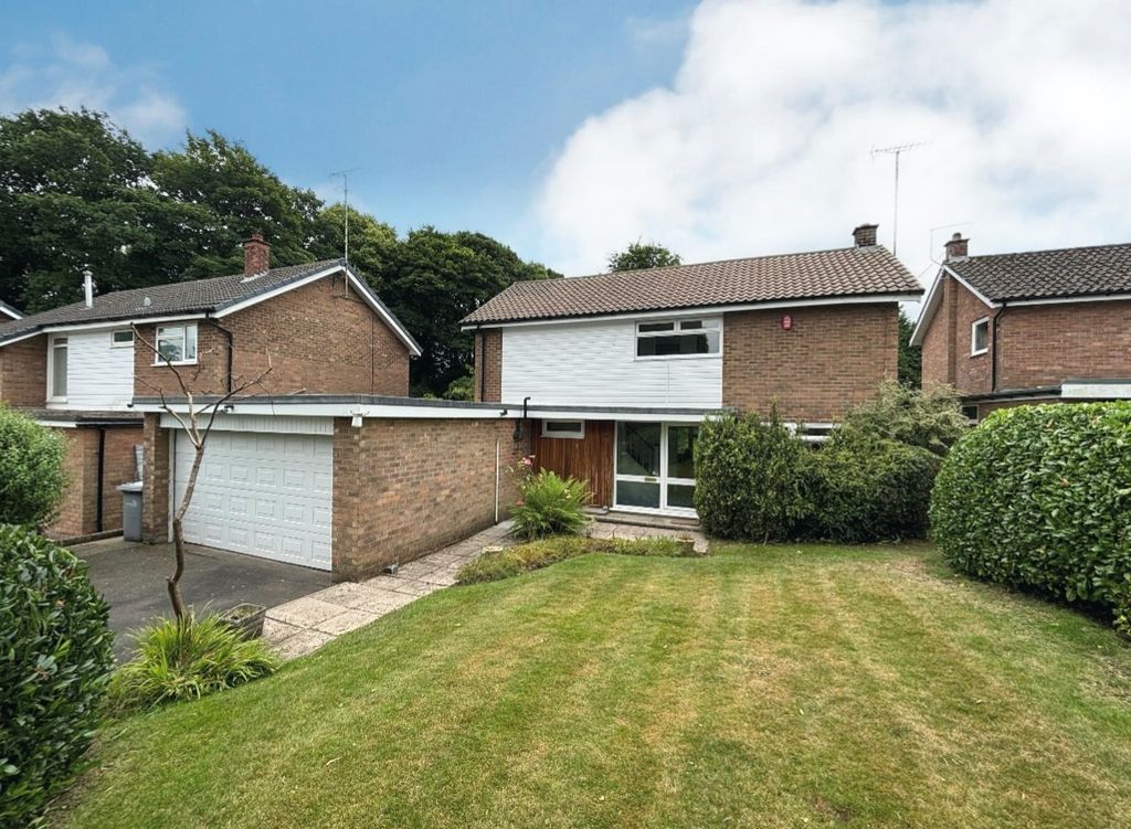 Property photo 1 of 17
