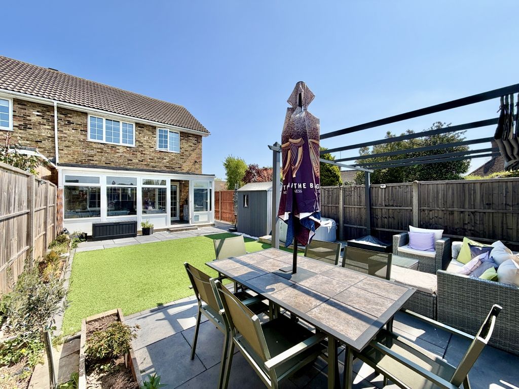 Property photo 3 of 15