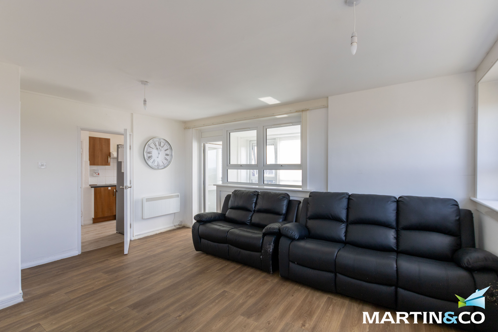 Property photo 3 of 9 Picture8