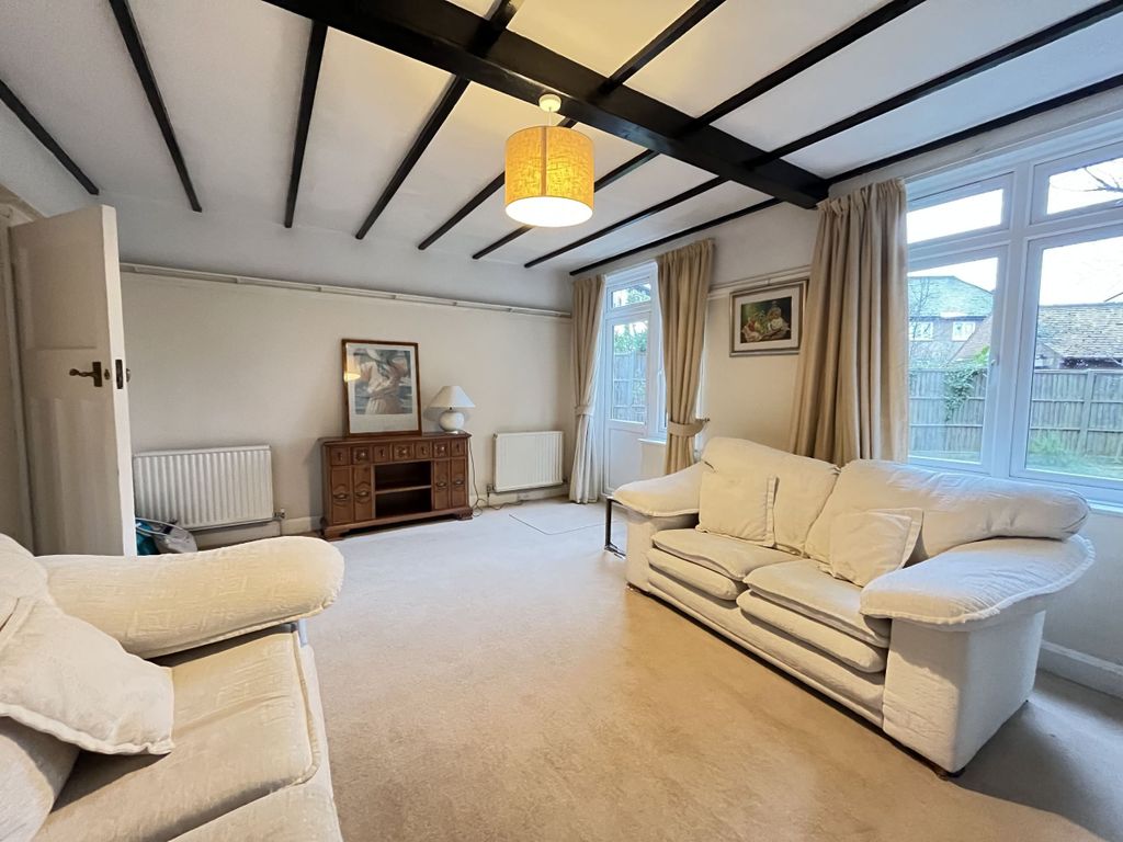 Property photo 3 of 13