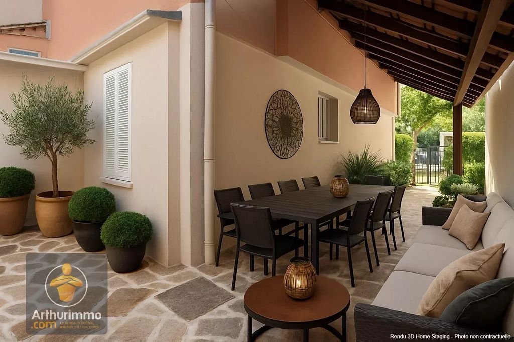 Property photo 1 of 13 Elegant 3-Bedroom Apartment In Bormes-Les-Mimosas