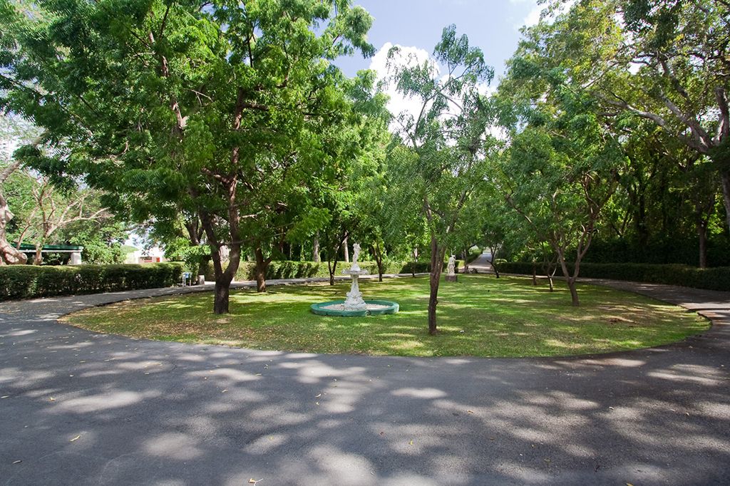 Property photo 2 of 7