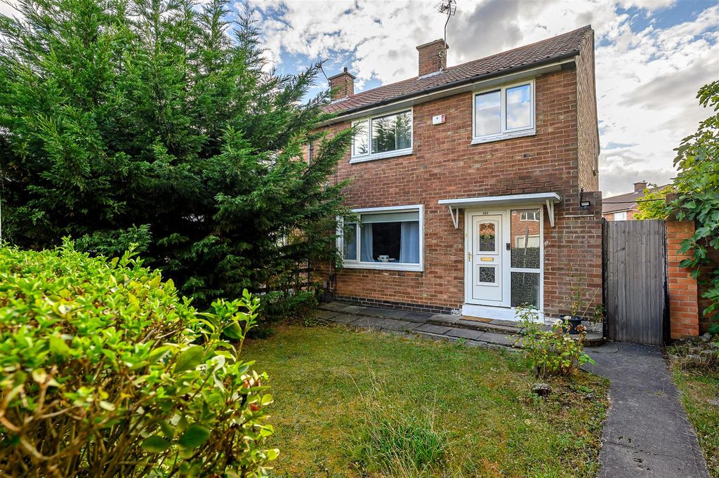 Property photo 1 of 11 External