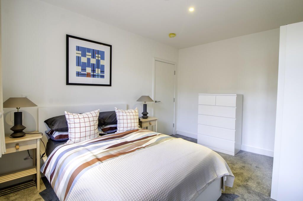 Property photo 3 of 8 Gallery