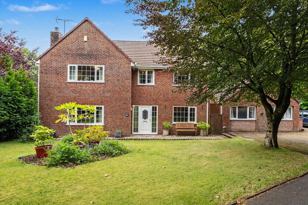 Property photo 1 of 45