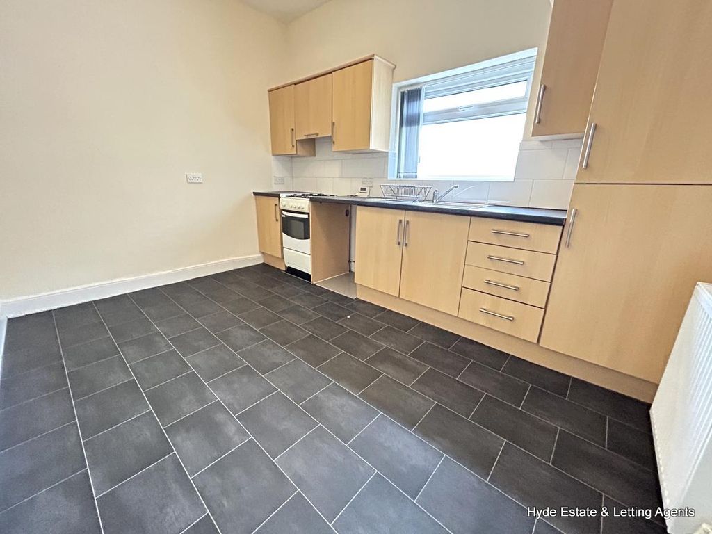 Property photo 3 of 11 Img_9084.Jpg