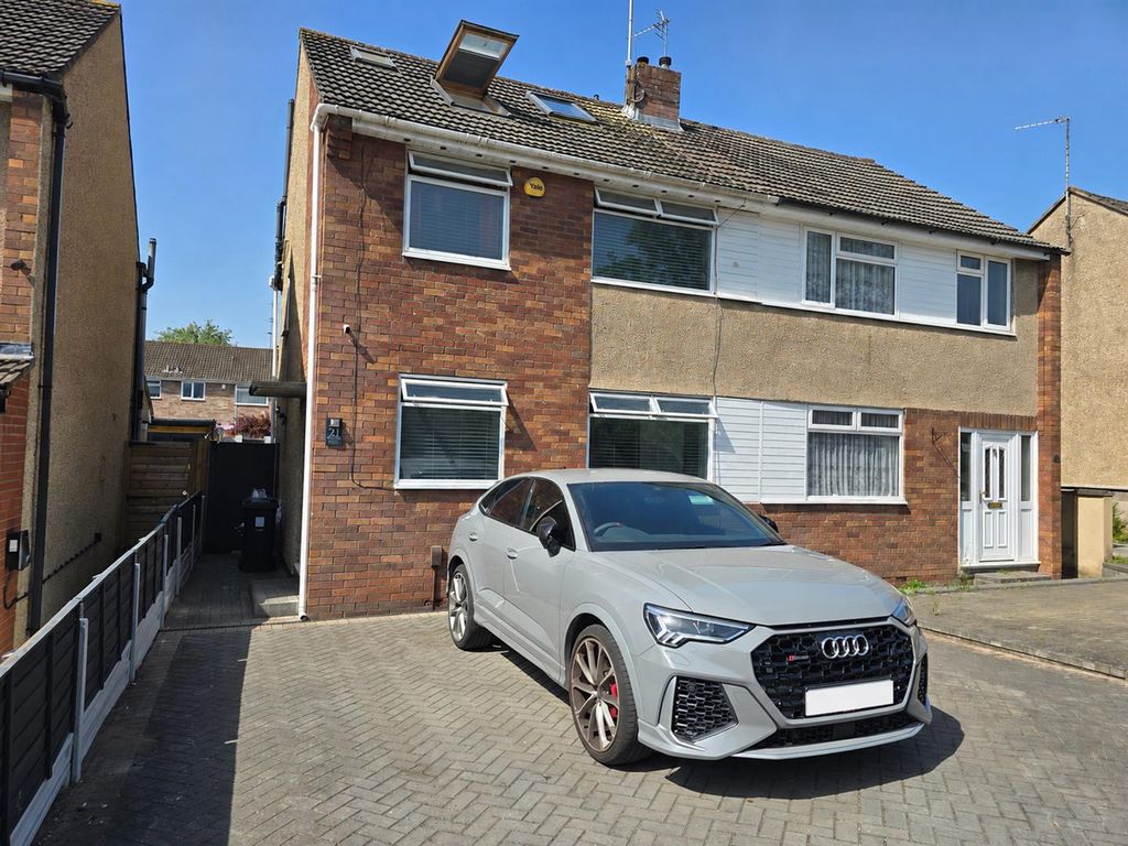Property photo 1 of 15 2E152184-Ae80-4623-9128-39Aa9B141E9A.Png