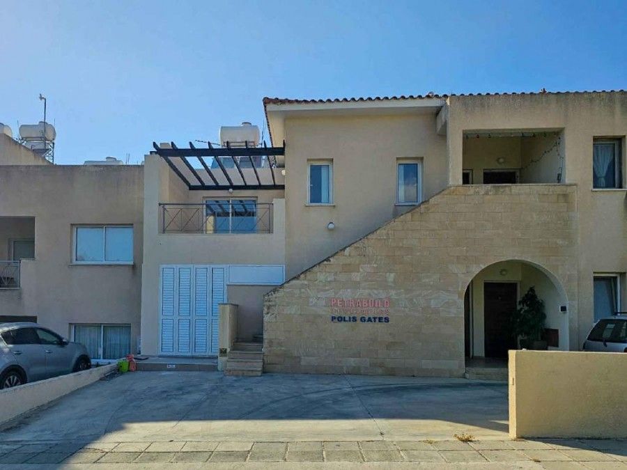 Property photo 1 of 16