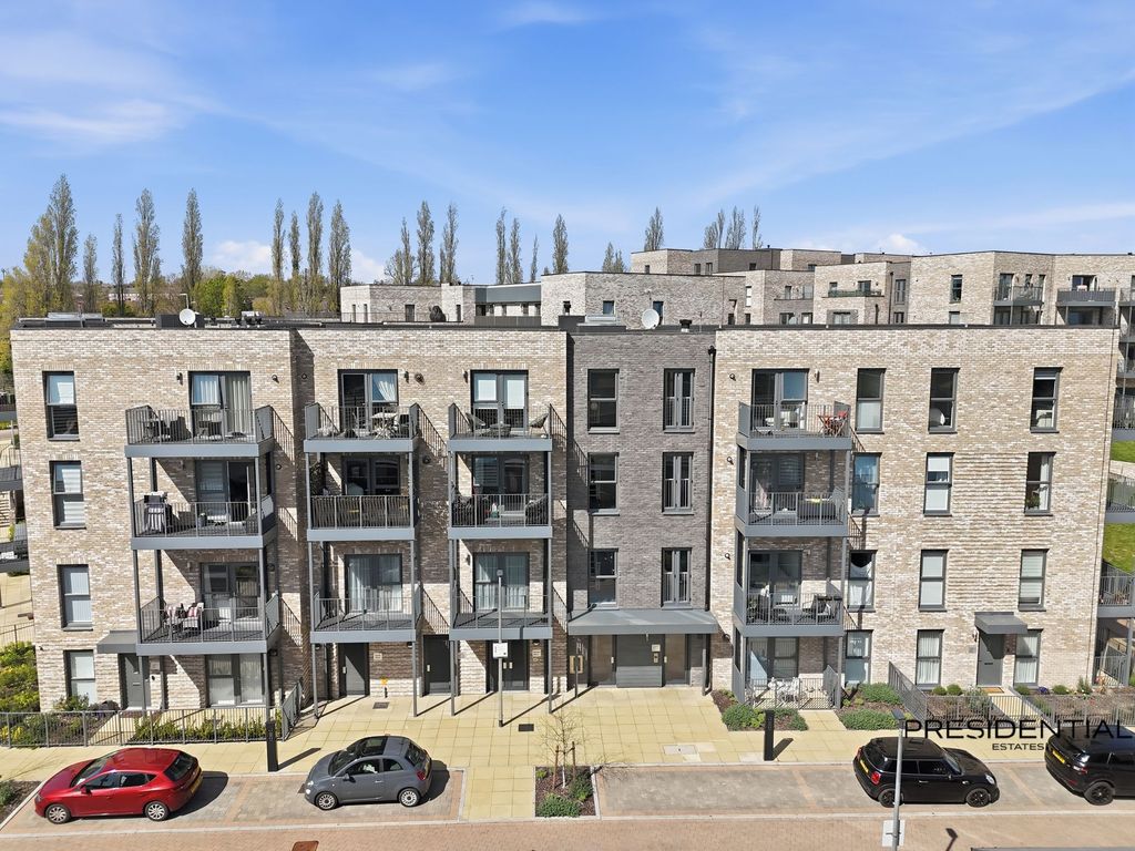 Property photo 1 of 19