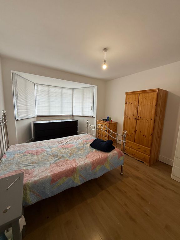 Property photo 1 of 3