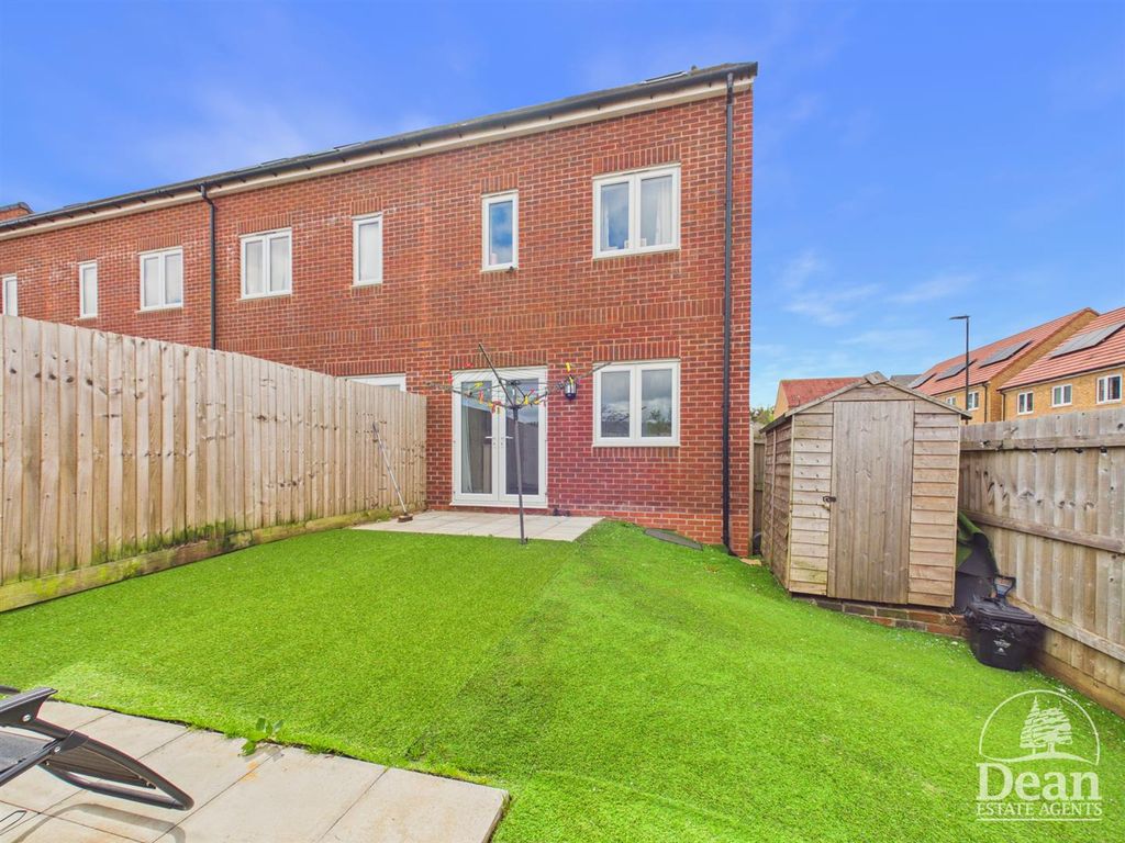 Property photo 2 of 14