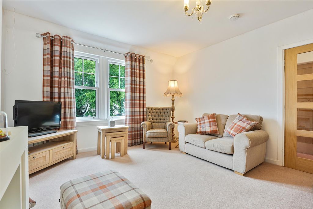 Additional image 4 of 2 bed flat for saleBroomside Crescent, Motherwell ML1