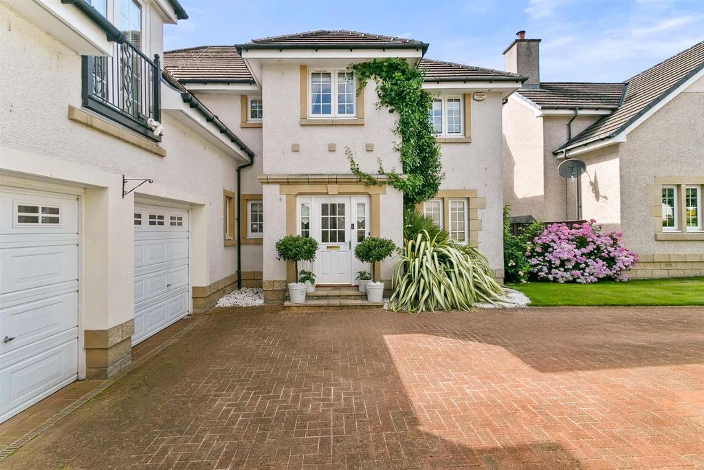 Property photo 1 of 60