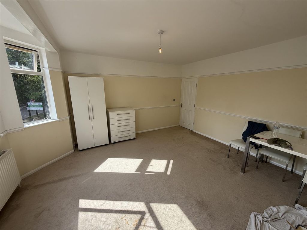 Property photo 2 of 13 Living Room
