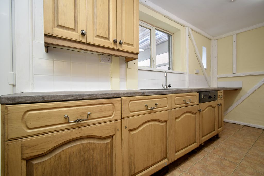 Property photo 3 of 14 Gallery