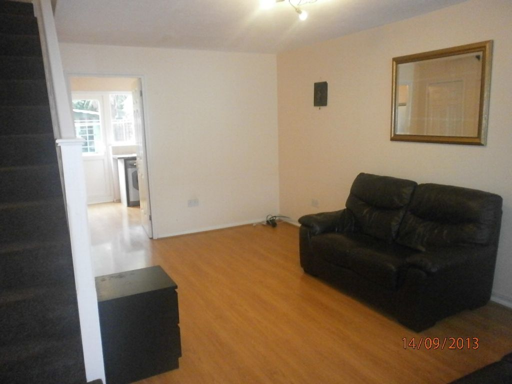 Property photo 2 of 10