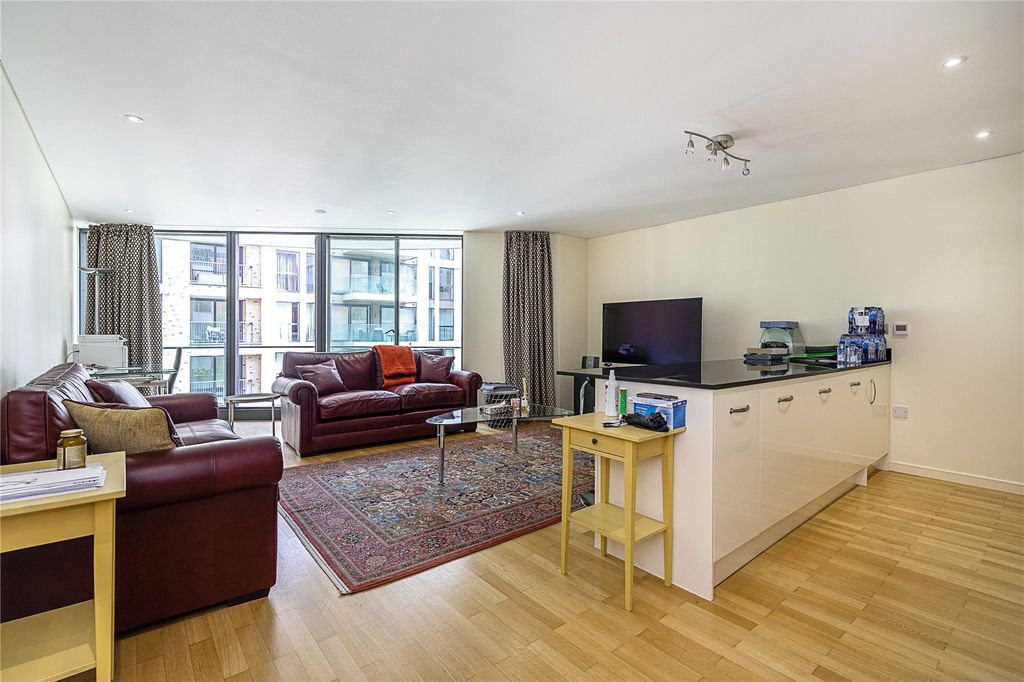 Property photo 1 of 7 Open Plaan Reception