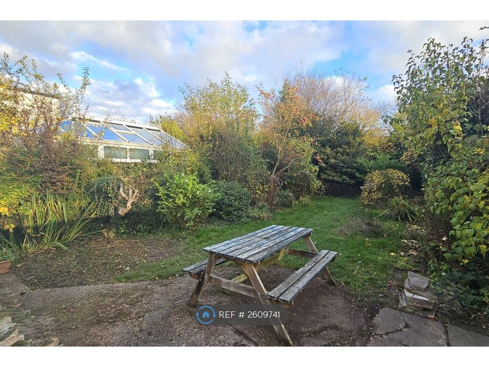 Property photo 3 of 21