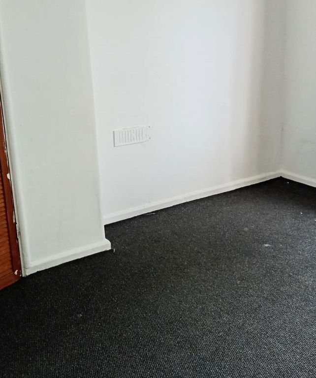 Property photo 3 of 8 511A6A17-927B-45F2-B35A-0Ff5695ba72d