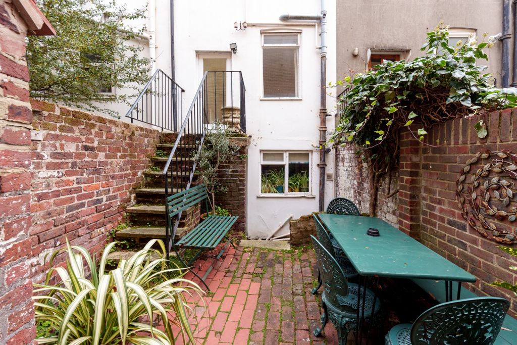 Property photo 3 of 15 4639723