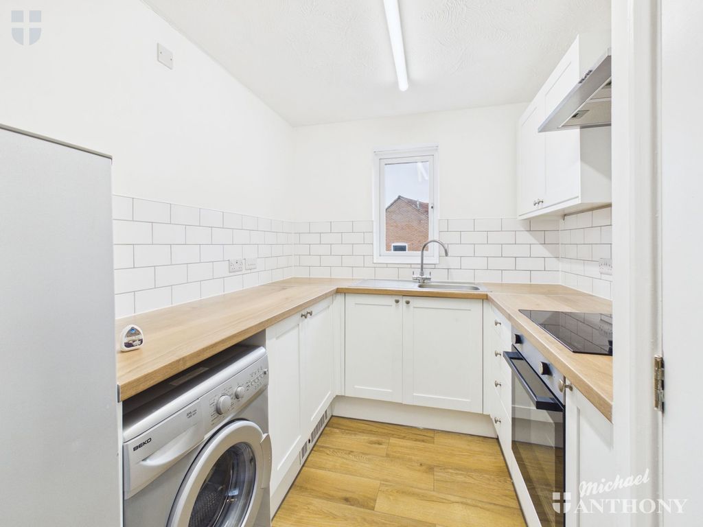 Property photo 2 of 5 Bbf08B3A79A64Af3B11491A8Def96384_80_Cam03852G0-Pr0557-Still001