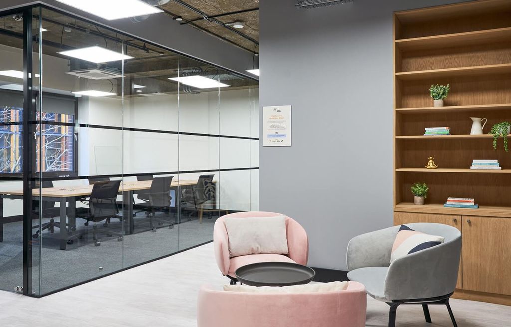 Property photo 3 of 7