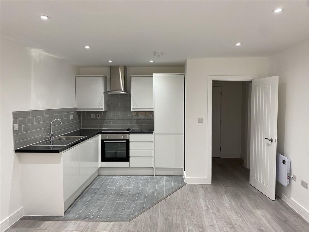 Property photo 1 of 5 K9J4%Mrbqboptmatog5K1Q.Jpg
