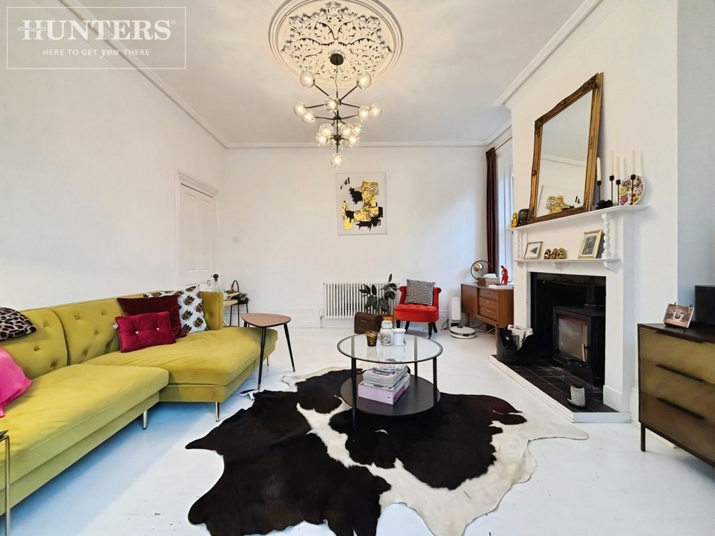 Property photo 3 of 28 Pbox-Img.Jpg