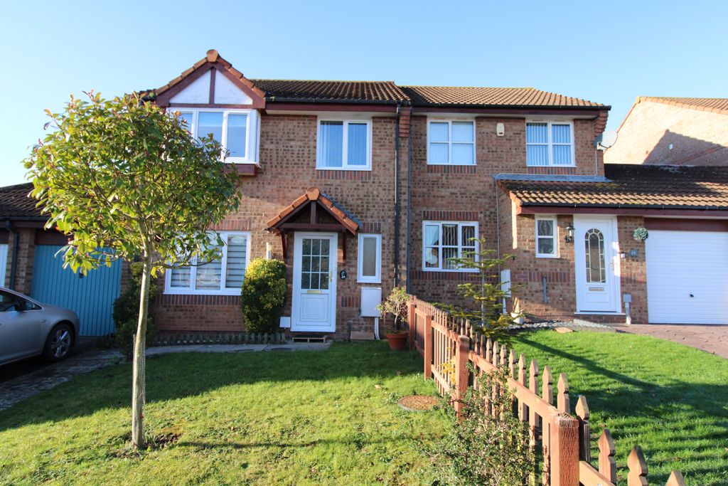 Property photo 1 of 18