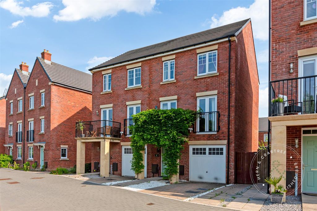 Property photo 1 of 39 Pul-Williams-Walk-41.Jpg