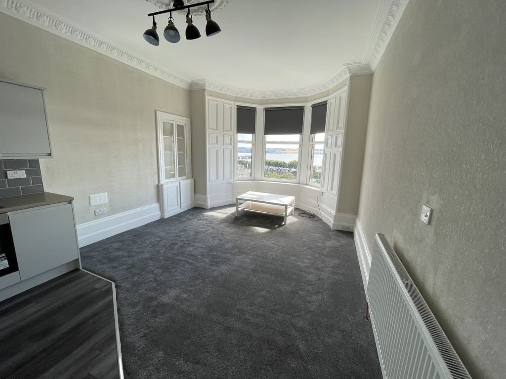 Property photo 3 of 15 Gallery