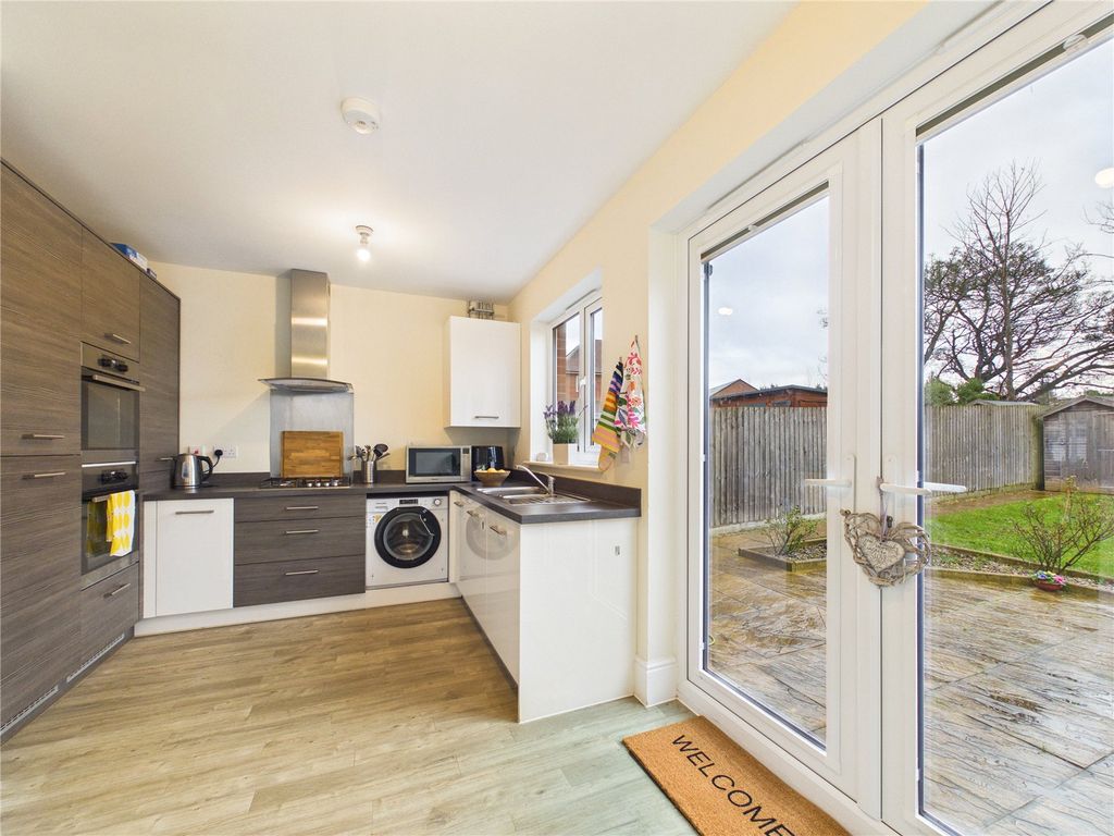 Property photo 2 of 15 Picture No. 22