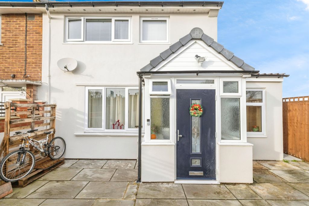 Property photo 1 of 20