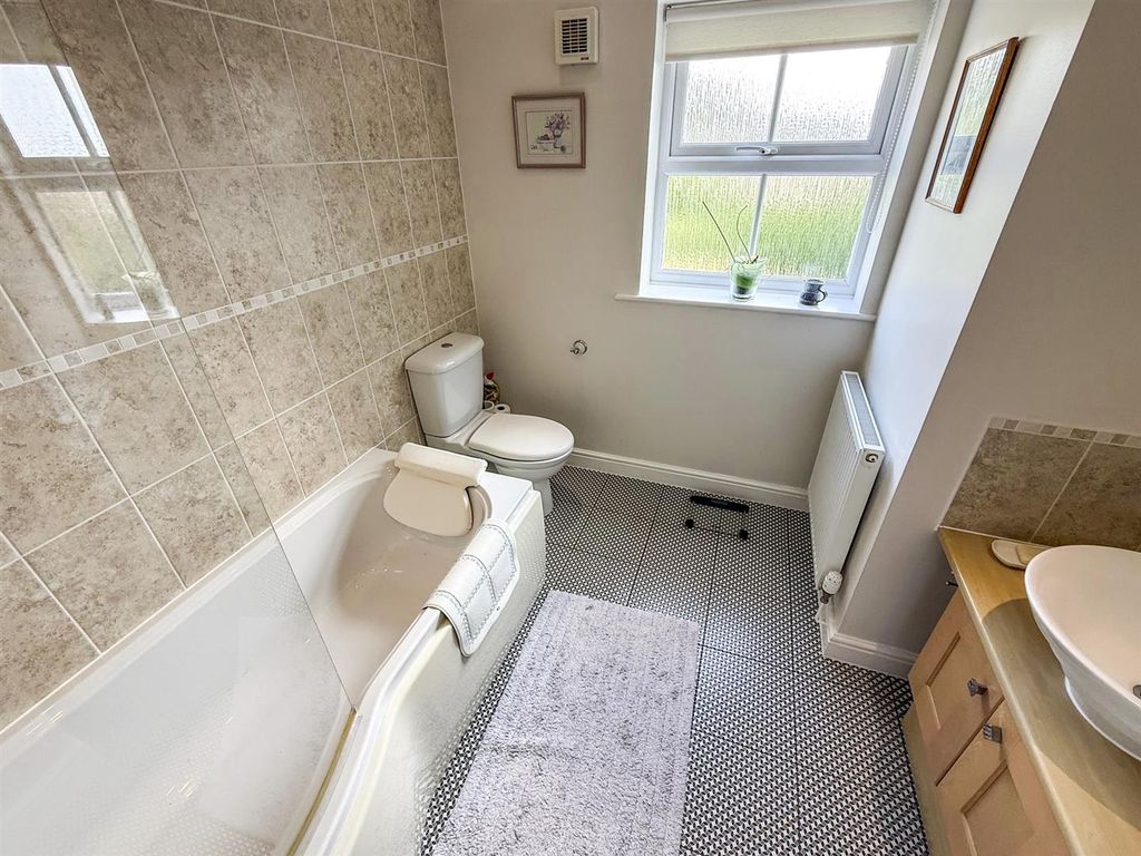 Additional image 8 of 4 bed detached house for saleMount Rise, Oswestry SY11