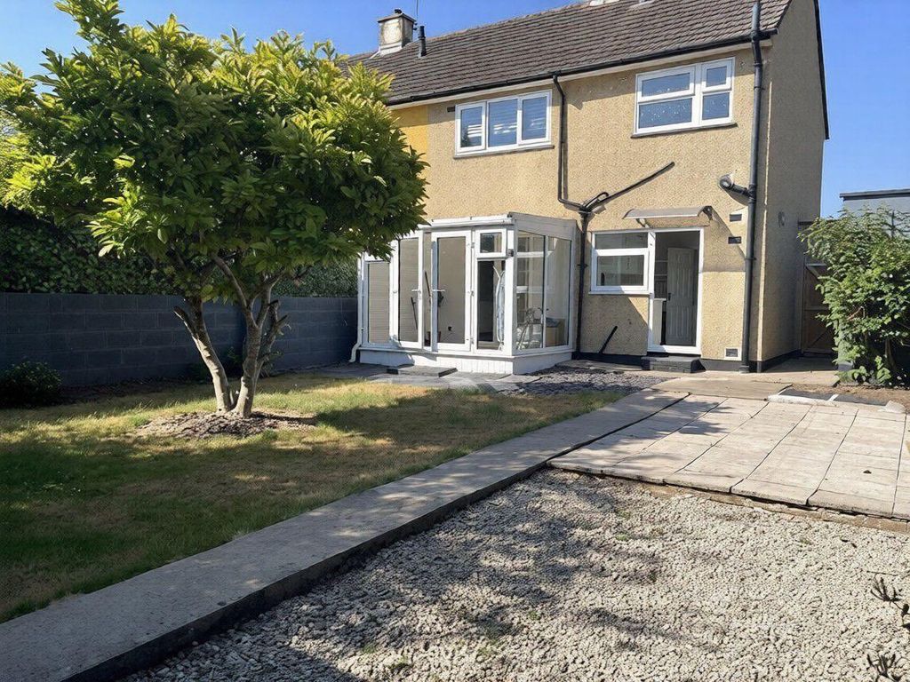 Property photo 2 of 19