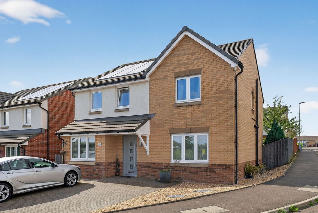 Property photo 1 of 35