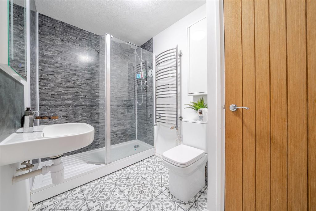 Property photo 3 of 14 Shower Room