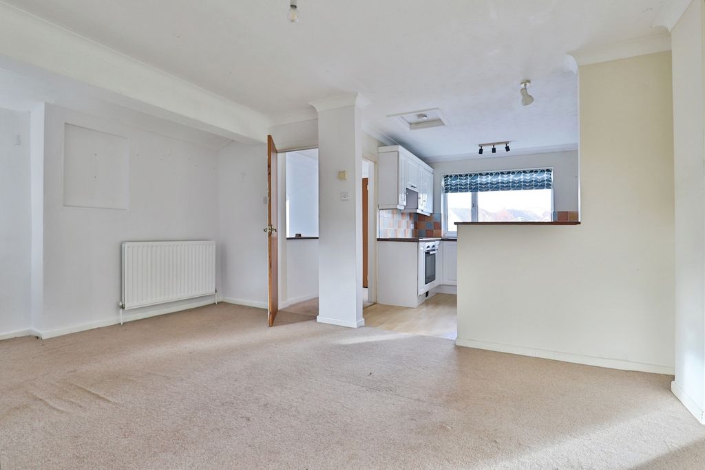 Property photo 3 of 16 Reception Room