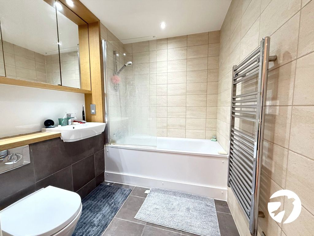 Property photo 2 of 10 Picture 2