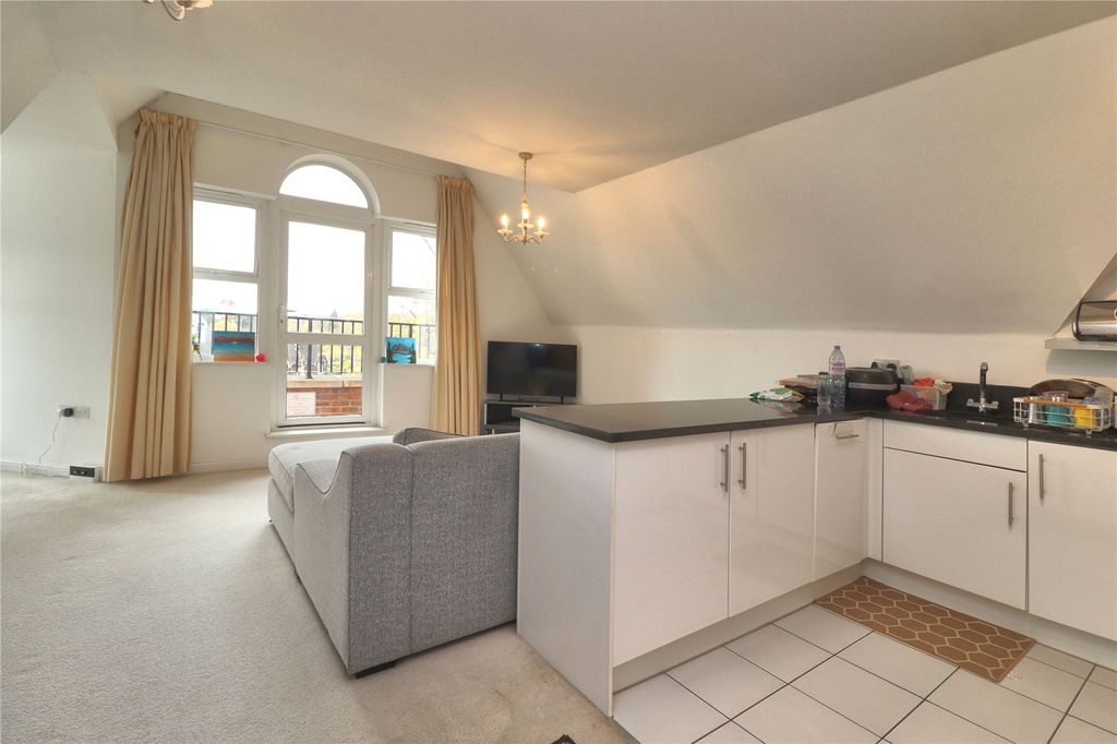 Property photo 3 of 14 Picture No. 09