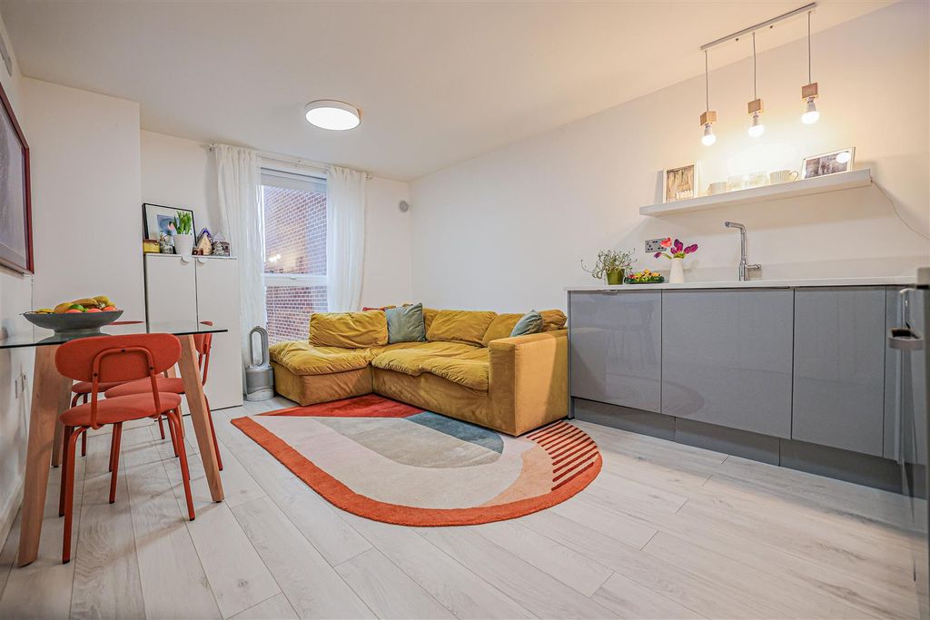 Property photo 2 of 22 980A1926.Jpg