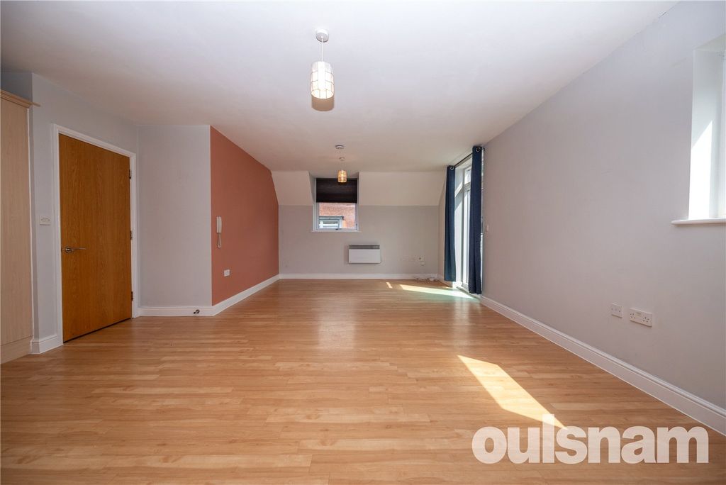 Property photo 2 of 15 Picture No. 01