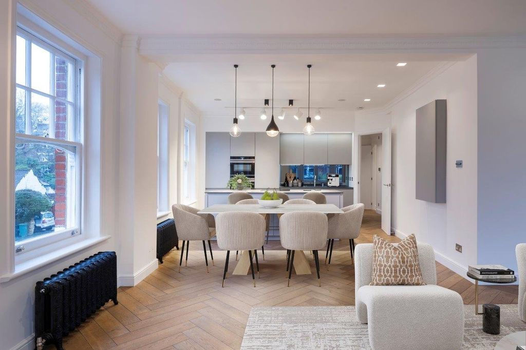 Property photo 3 of 8 Picture No. 35